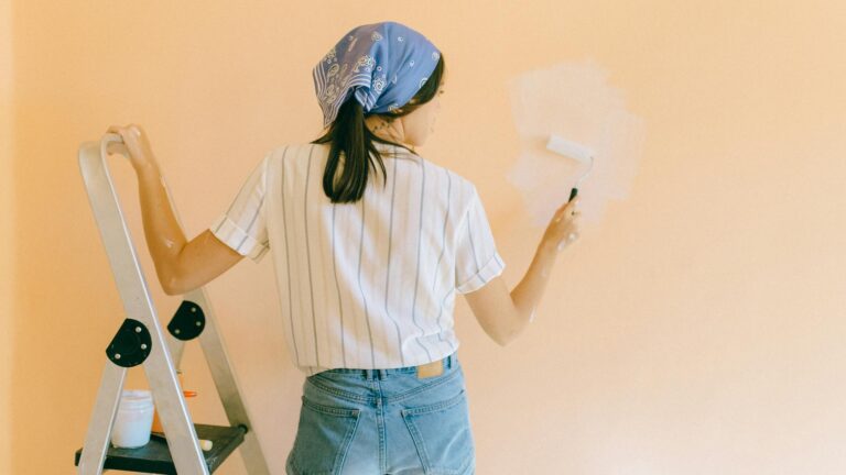 Peinture mate, satinée ou velours : quelles différences ?