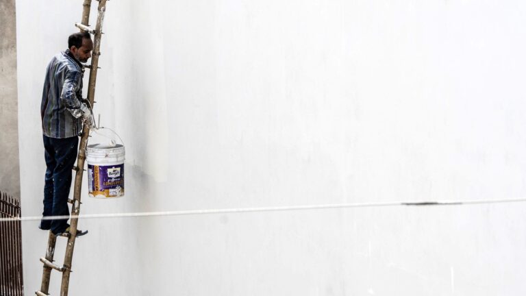 DTU 59.1 : normes et pratiques des travaux de peinture en bâtiment